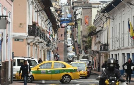 Quito aprueba la tercera placa para control vehicular y modernización del tránsito