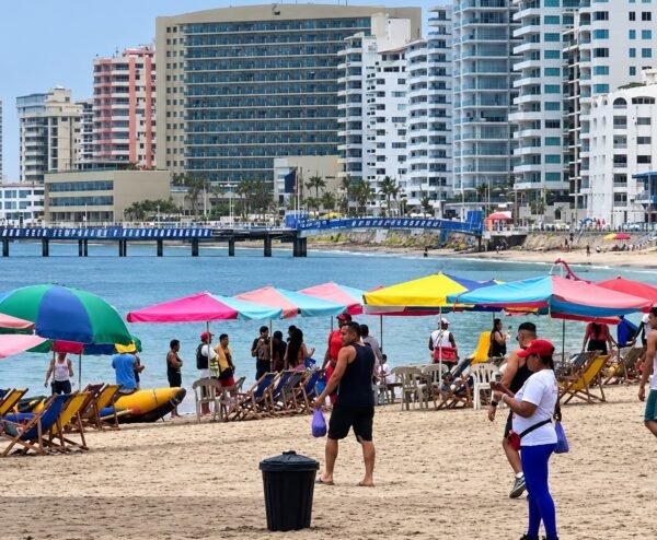 El feriado de octubre impulsó el turismo en Guayaquil y dejó resultados desiguales en las playas
